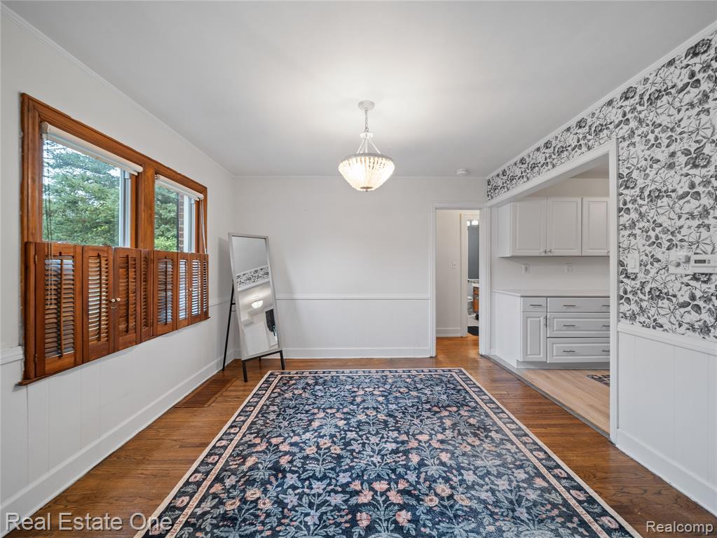 609 N Michigan Avenue, Howell, MI 48843 — Photo 6
