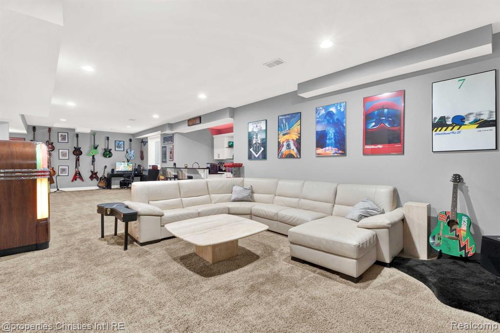 10486 Stoney Point Drive, South Lyon, MI 48178 — Photo 55