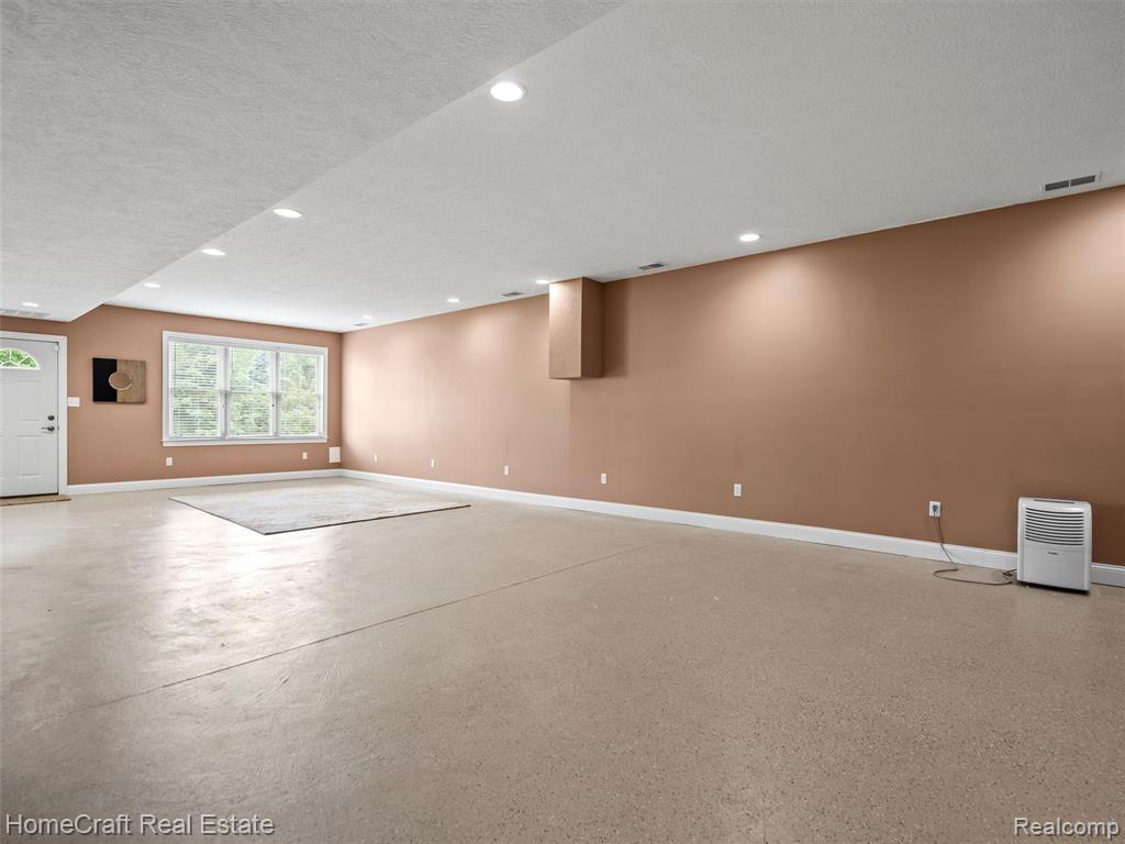 108 Densel Court, Jackson, MI 49201 — Photo 44