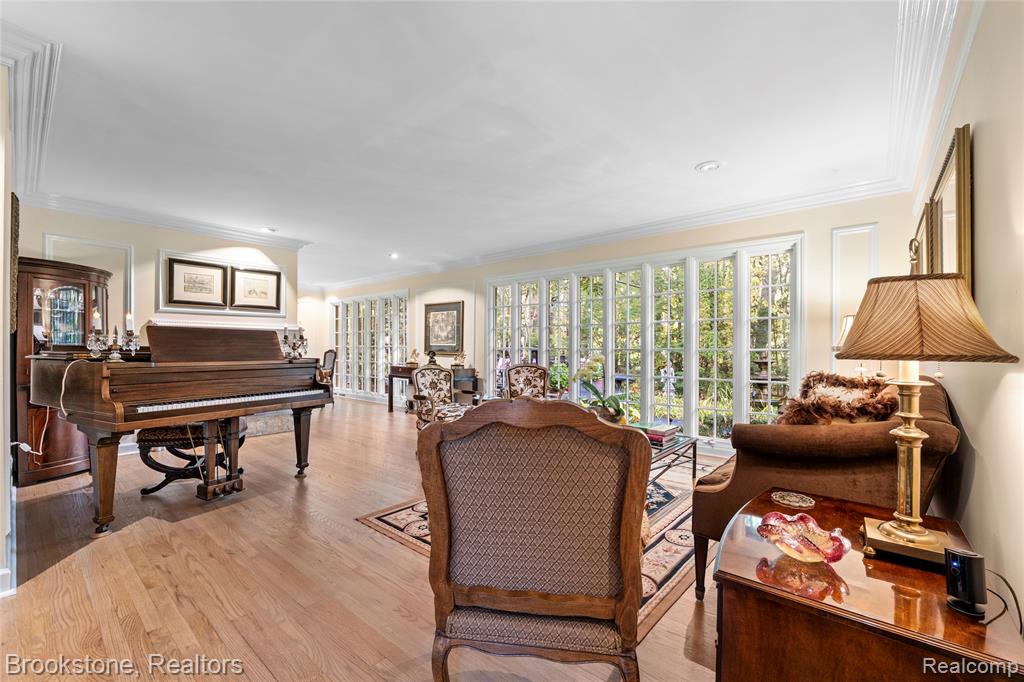4083 Charing Cross Road, Bloomfield Hills, MI 48304 — Photo 5
