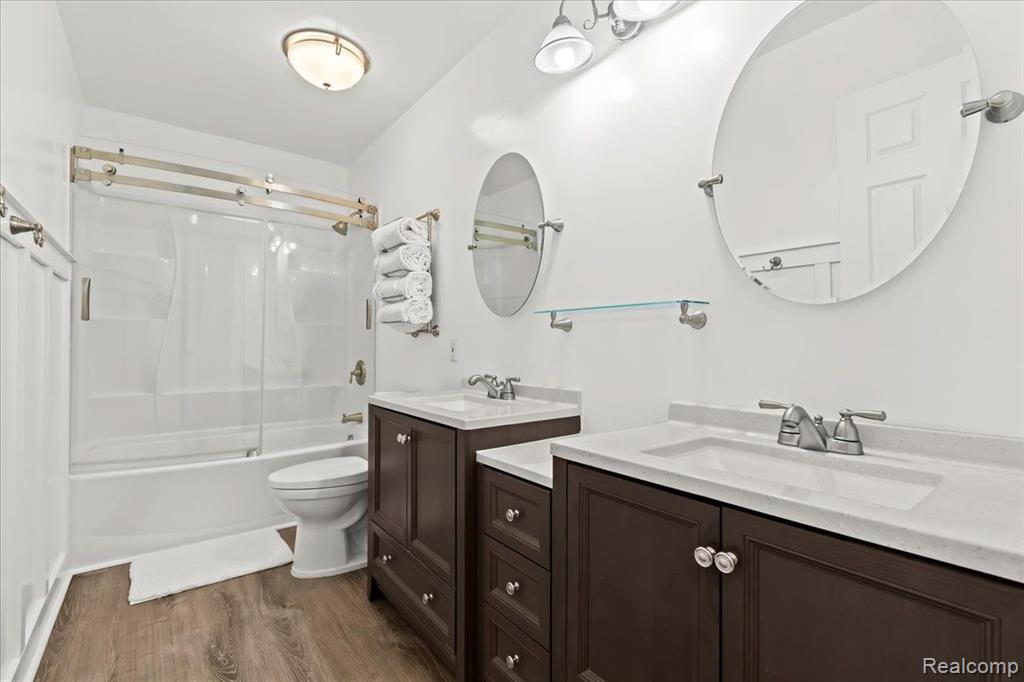 45273 Yorkshire Drive, Novi, MI — Photo 29
