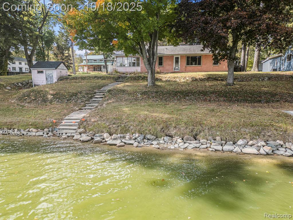 15303 Longfellow Drive, Byron, MI 48418 — Photo 33
