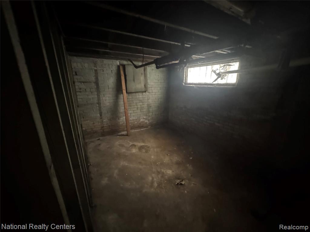 14063 Freeland Street, Detroit, MI 48227 — Photo 8