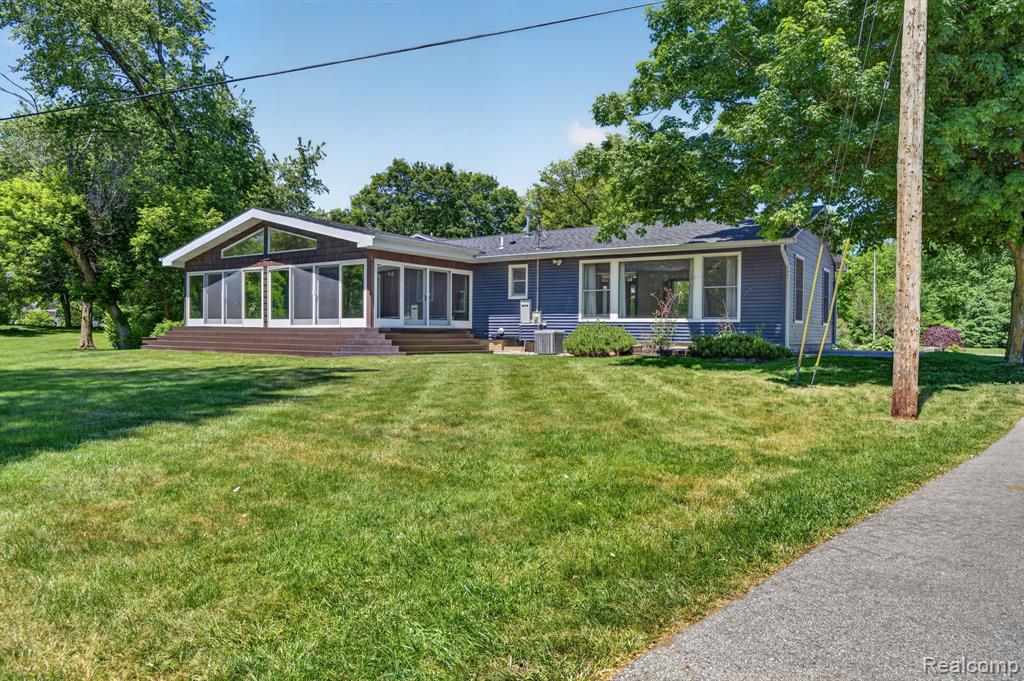 9353 Hill Road, Swartz Creek, MI 48473 — Photo 87