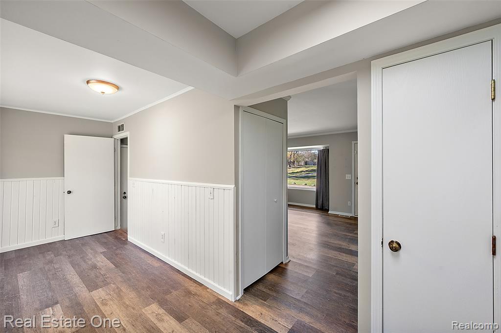 9600 Yale Avenue, Clarkston, MI 48348 — Photo 24