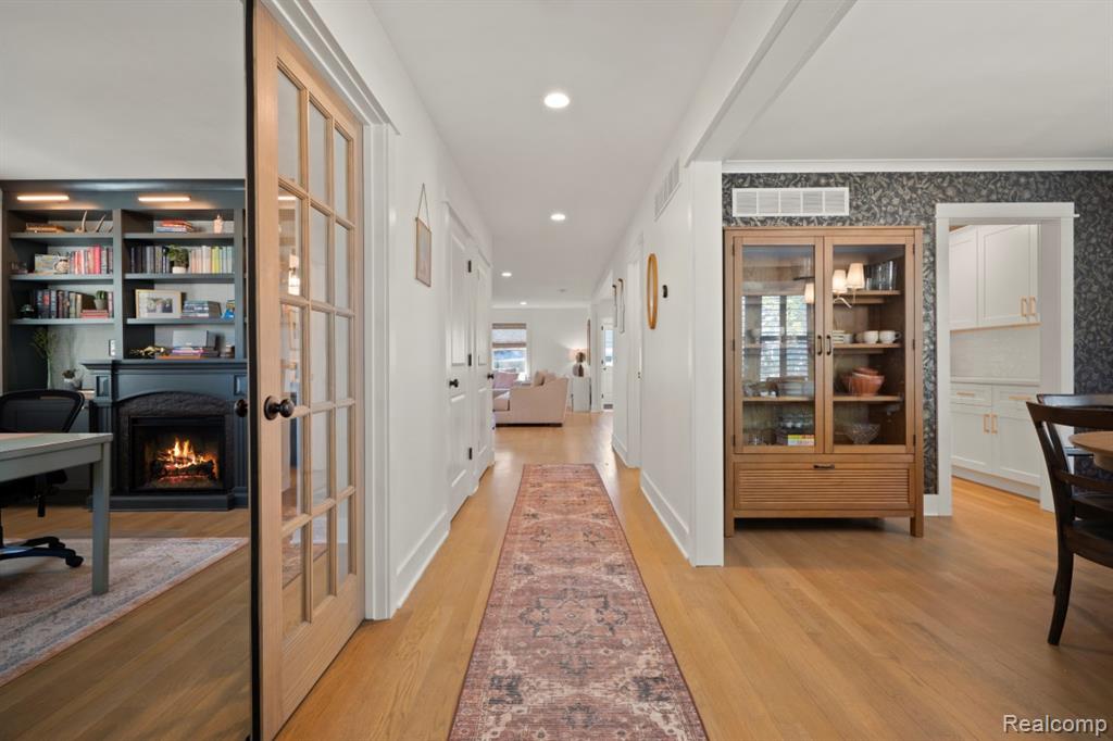 423 N Altadena Avenue, Royal Oak, MI 48067 — Photo 5