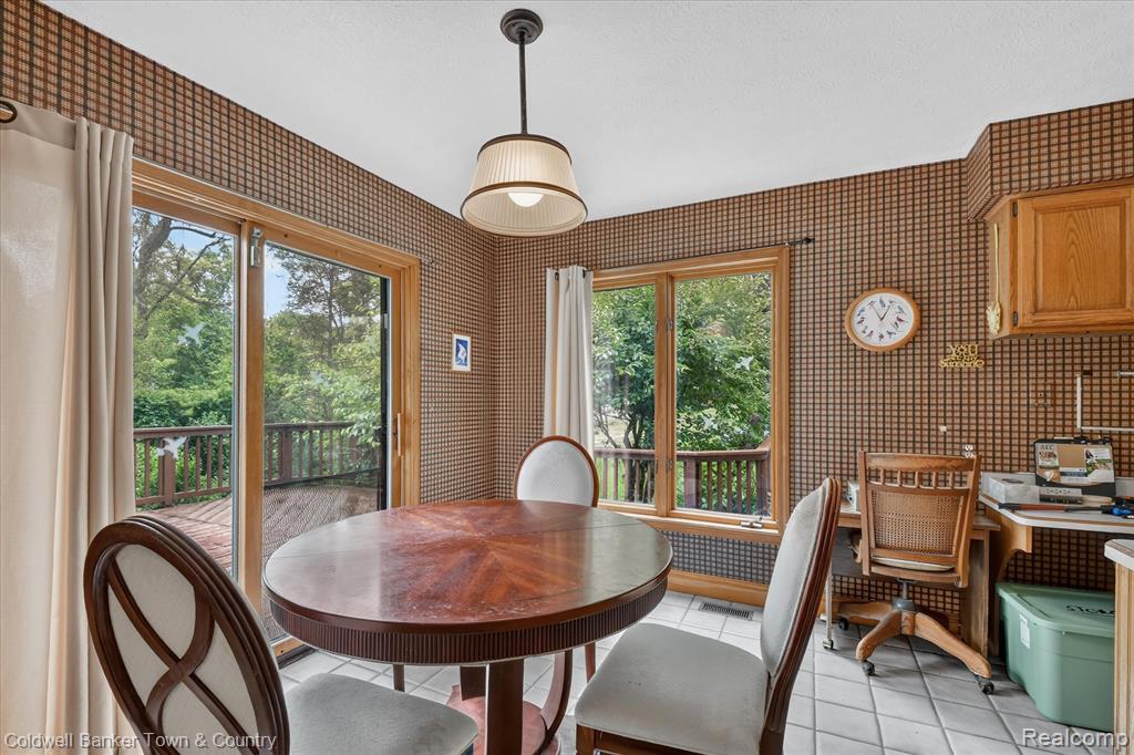 6656 Snowshoe Lane, Brighton, MI 48116 — Photo 13