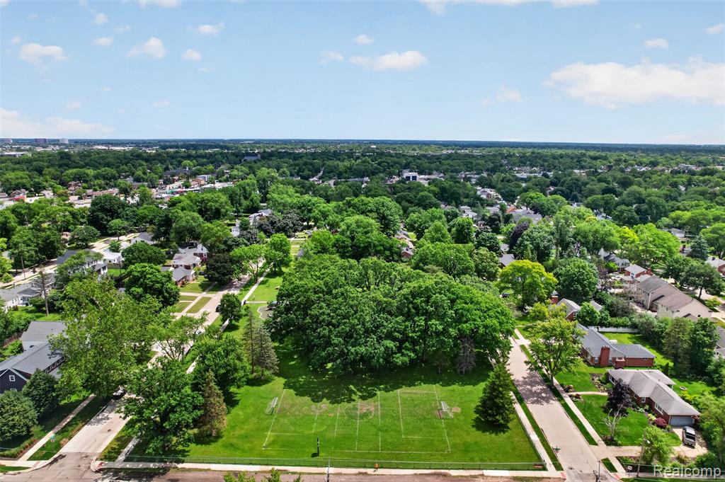 15690 Birwood Avenue, Beverly Hills, MI 48025 — Photo 36