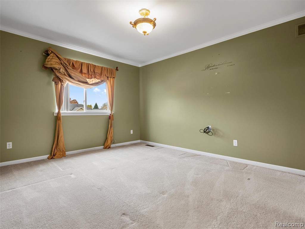 50100 Victoria Place, Macomb, MI 48044 — Photo 24