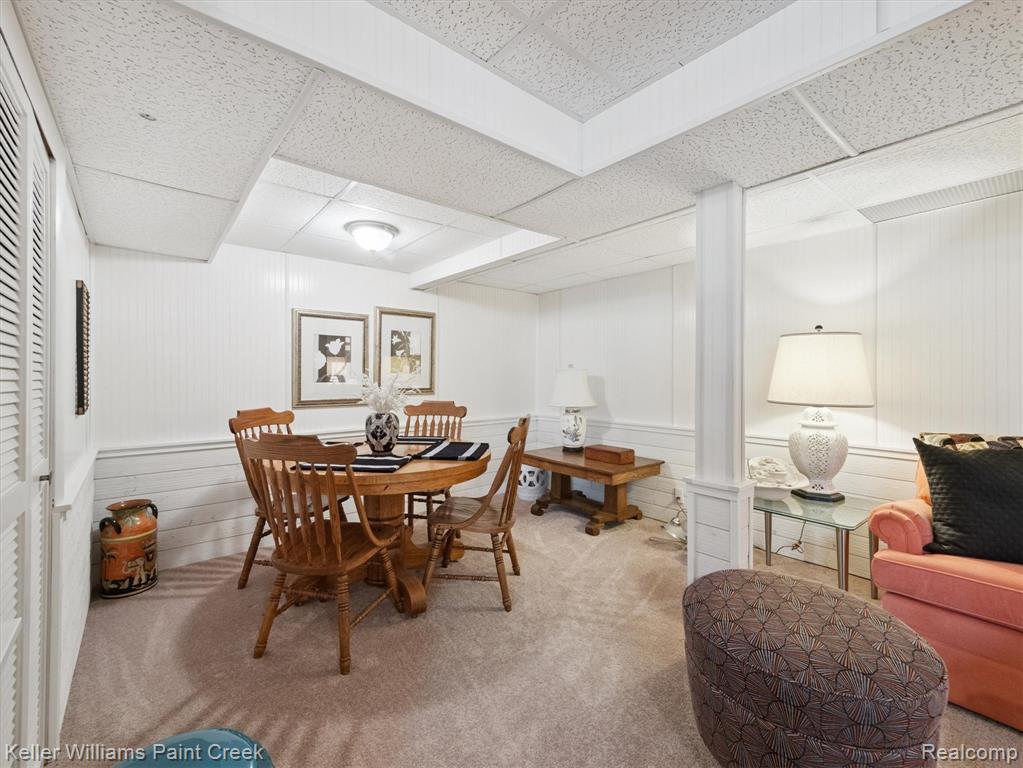 952 Dursley Road, Bloomfield Hills, MI 48304 — Photo 43
