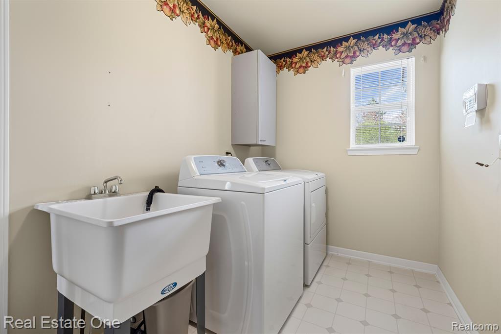 5400 FOREST RIDGE Drive, Clarkston, MI — Photo 21