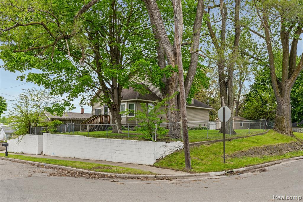 649 Lounsbury Avenue, Pontiac, MI 48340 — Photo 30