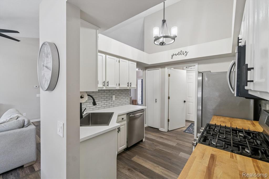 22185 Quail Run Circle, 3, South Lyon, MI 48178 — Photo 18