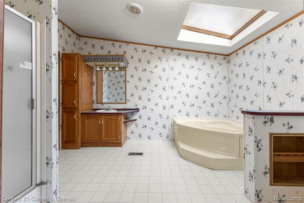 9824 Hathaway Drive, Northville, MI 48167 — Photo 18