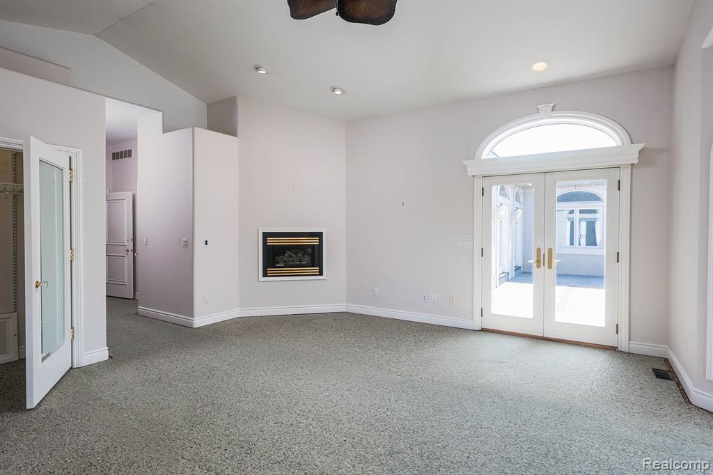 68373 Lake Angela Pointe, Richmond, MI 48062 — Photo 20