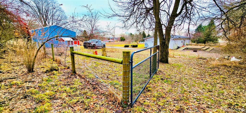 2298 N Wilmoth Highway, Adrian, MI 49221 — Photo 25