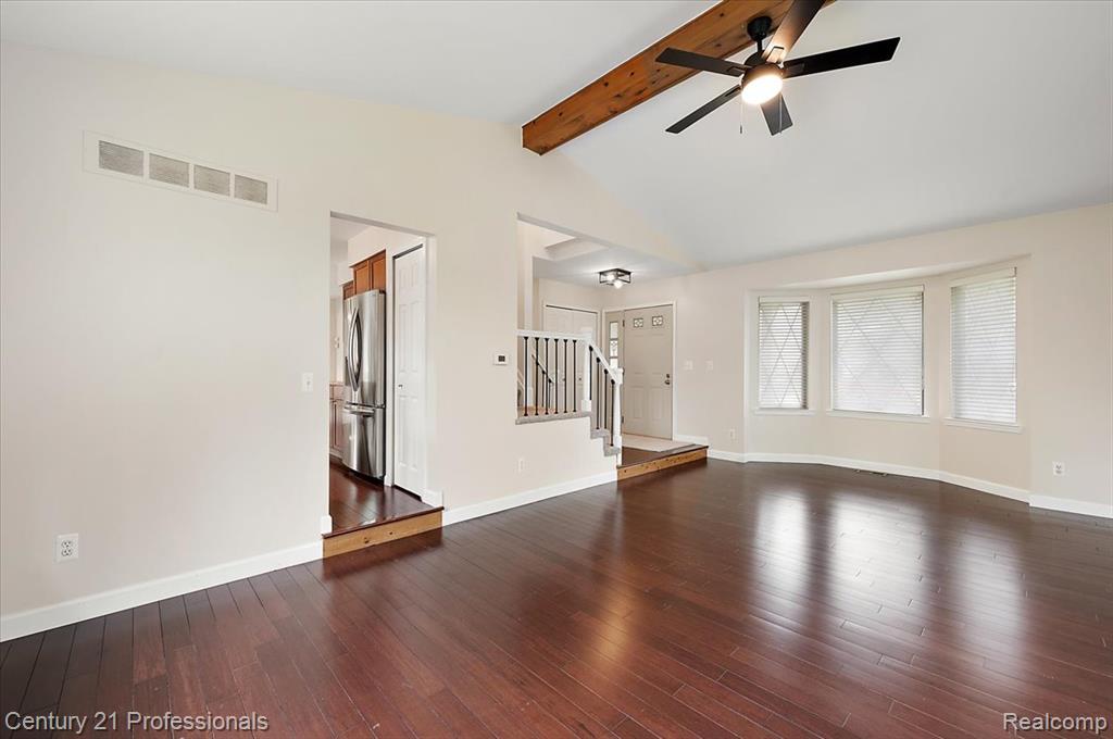43587 Petrucci Drive, Clinton Twp, MI 48038 — Photo 8