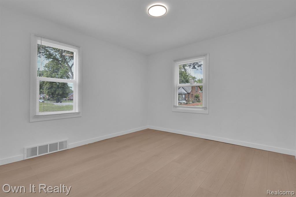 11624 Wayburn Street, Detroit, MI 48224 — Photo 10