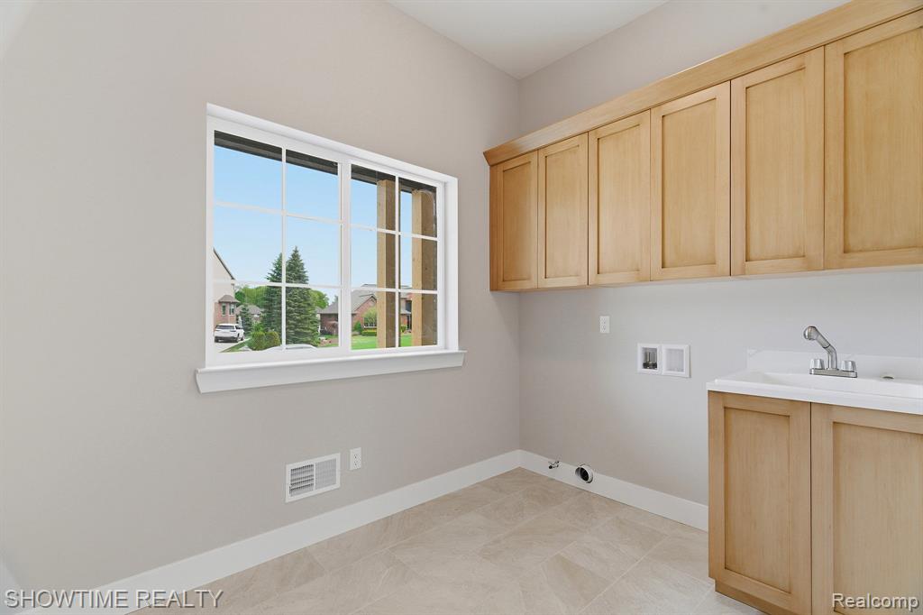 68125 Lake Angela Drive, Richmond, MI 48062 — Photo 32