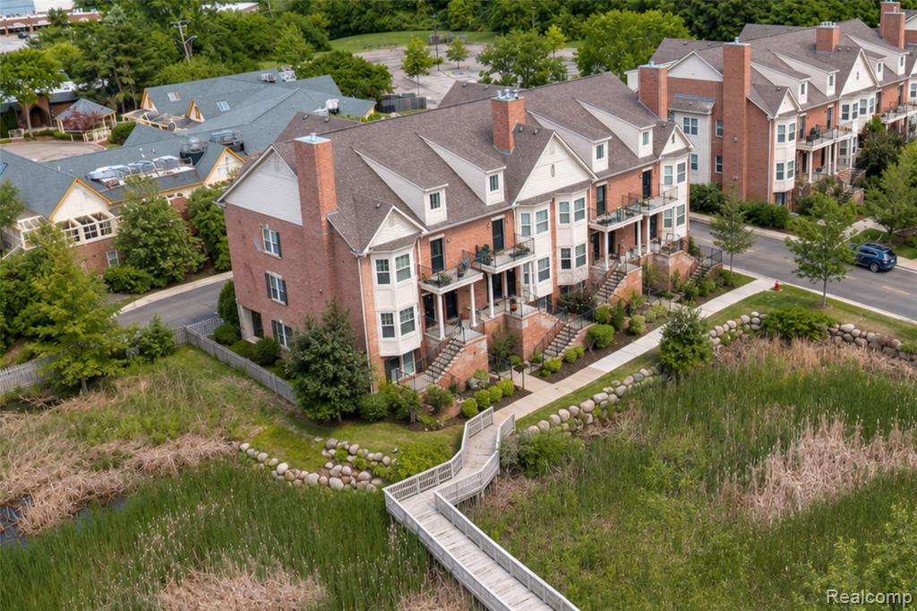 41633 Tera Lane, Novi, MI — Photo 2