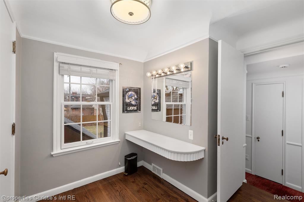 1059 Berkshire Road, Grosse Pointe Park, MI 48230 — Photo 33