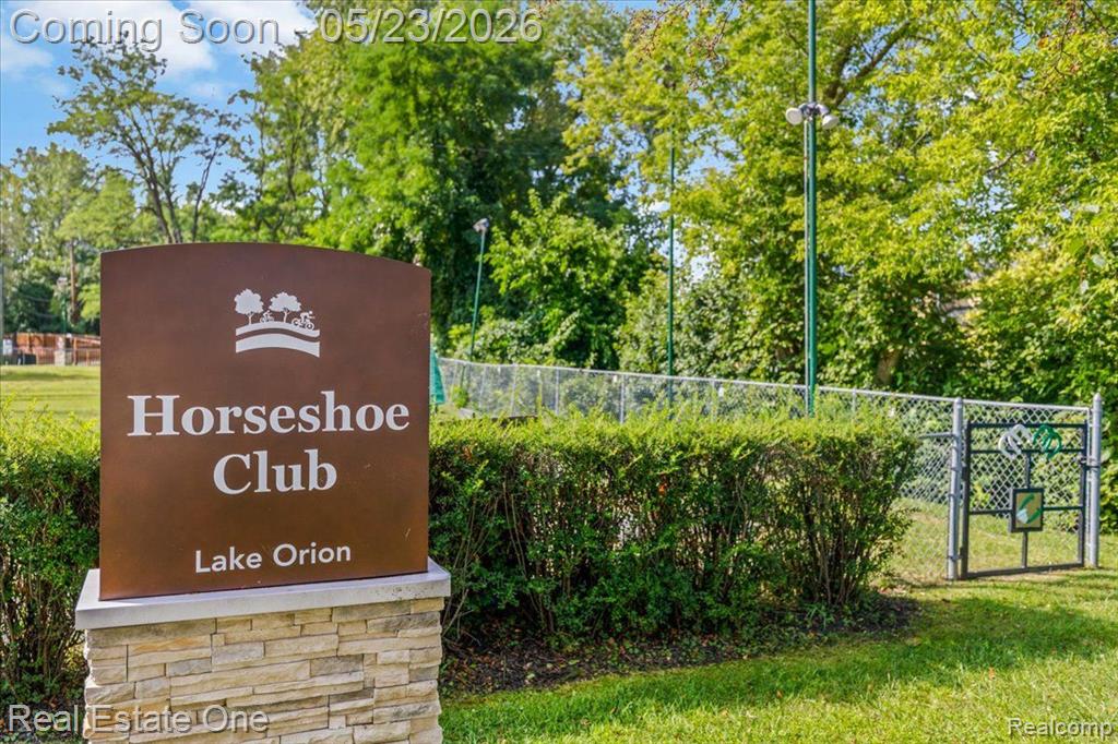 128 S SLATER Street, Lake Orion, MI 48362 — Photo 48