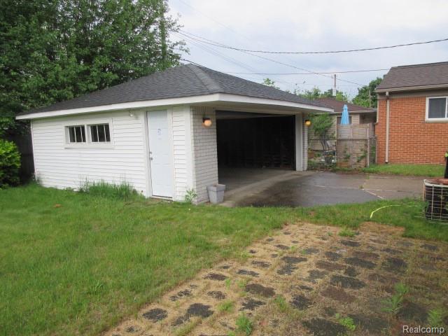 1236 Jenifer Avenue, Madison Heights, MI 48071 — Photo 25