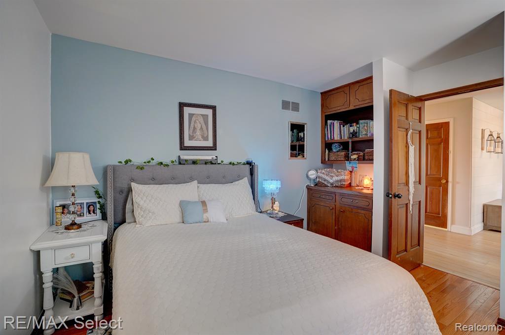 6181 Kings Scepter Court, Grand Blanc, MI 48439 — Photo 27