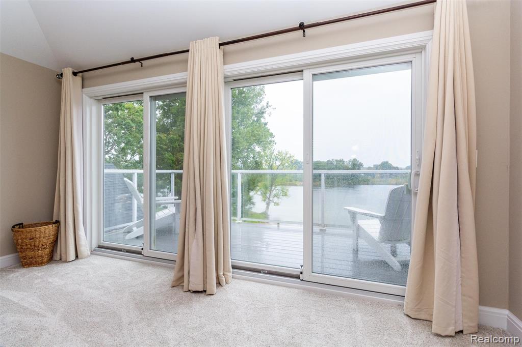 302 Tanview Drive, Oxford, MI, 48371