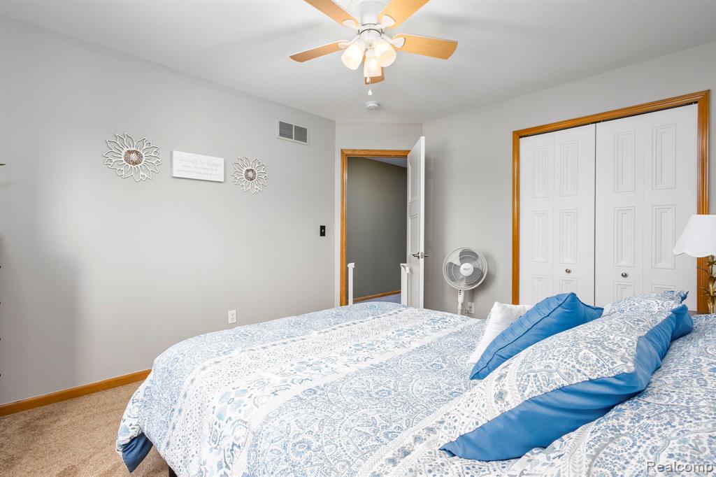 52588 Robins Nest Drive, New Baltimore, MI 48047 — Photo 38