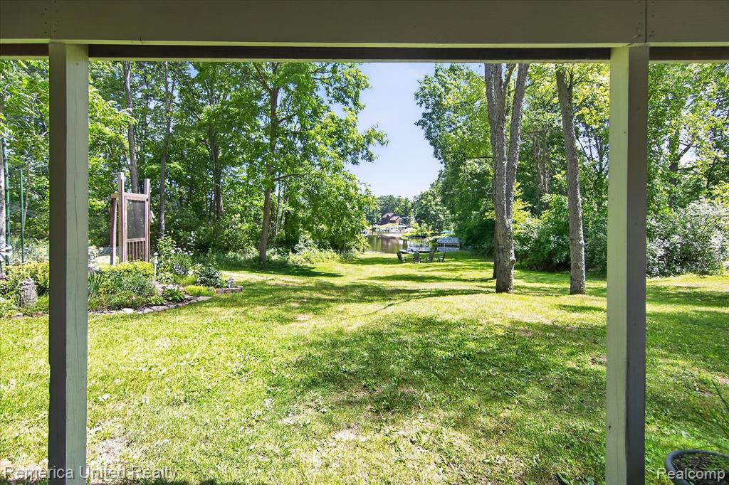 11521 Westshore Drive, Pinckney, MI 48169 — Photo 43
