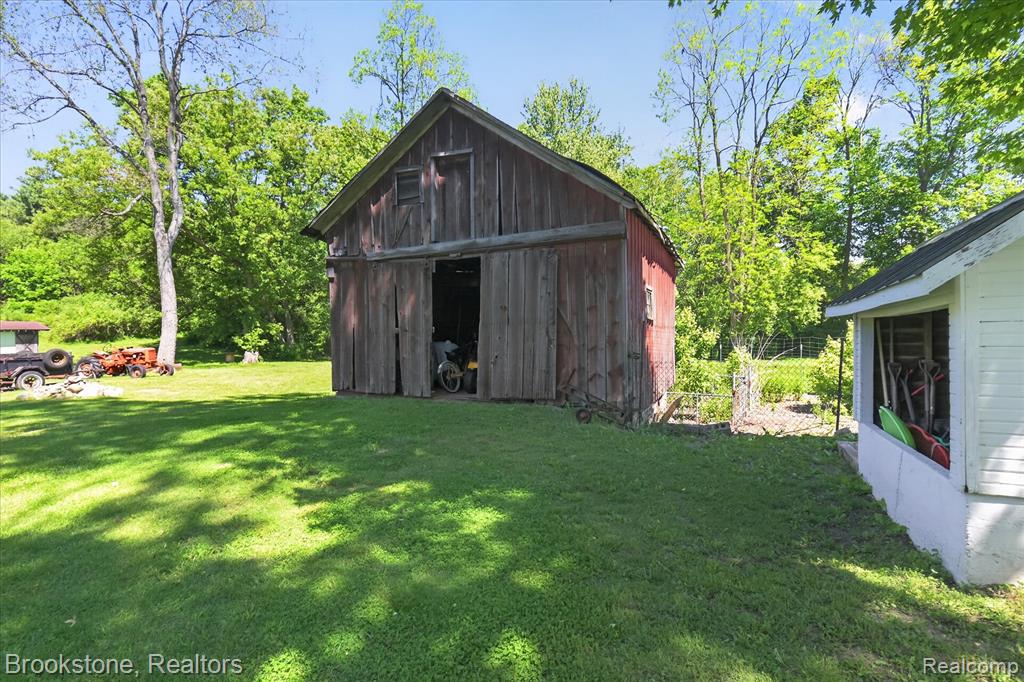 9455 Andersonville Road, Clarkston, MI — Photo 56