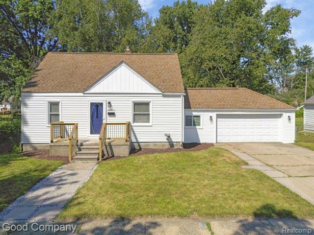 23161 Hill Avenue, Warren, MI 48091