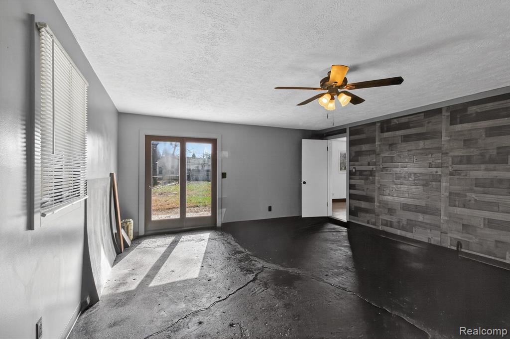 6337 Richalle Street, Brighton, MI 48116 — Photo 33