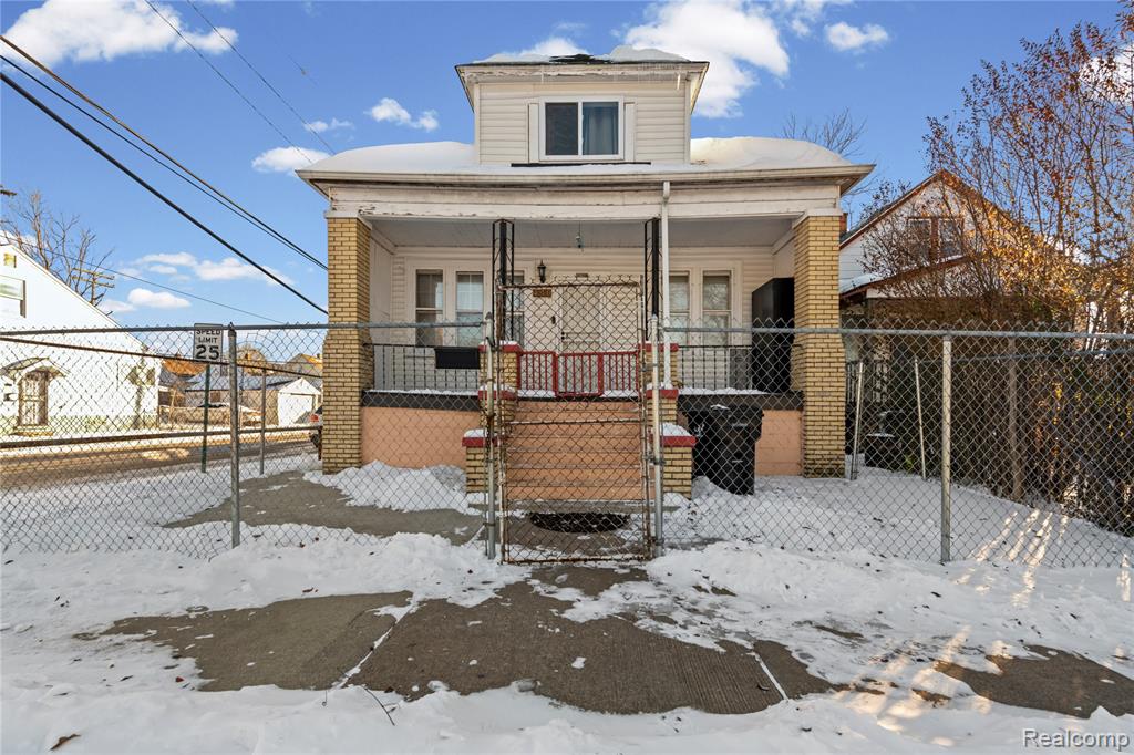 4590 Charles Street, Hamtramck, MI 48212 — Photo 3