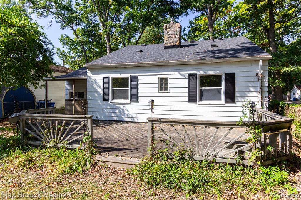 4120 Lotus Drive, Waterford, MI 48329 — Photo 34