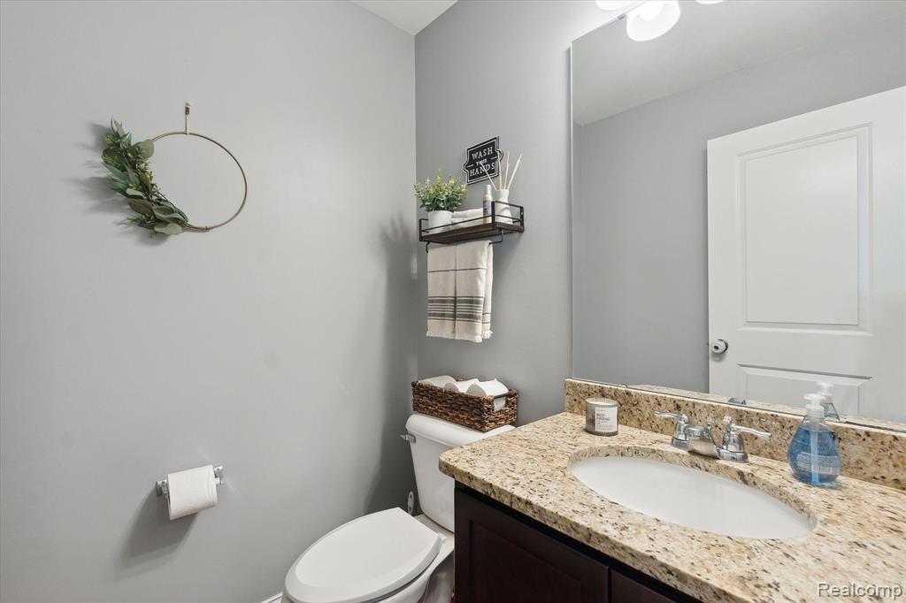 8378 MEADOW CREEK Lane, Pinckney, MI 48169 — Photo 14