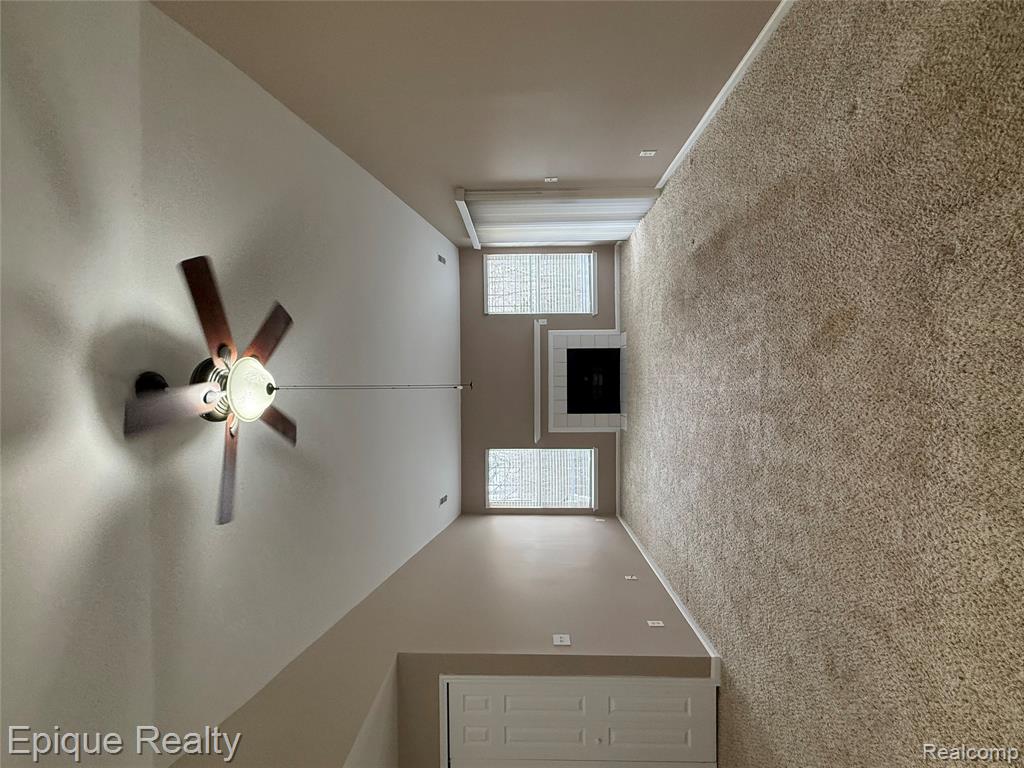 56487 Scotland Boulevard, Utica, MI 48316 — Photo 5