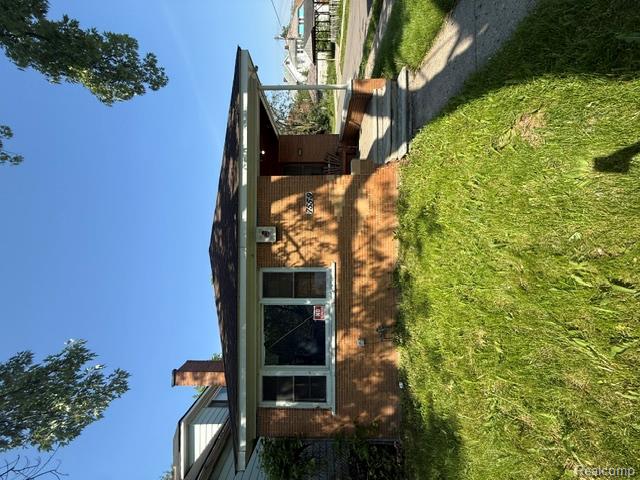 7559 Prairie Street, Detroit, MI 48210 — Photo 2