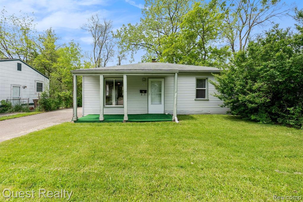 731 EMERSON Avenue, Pontiac, MI 48340 — Photo 3