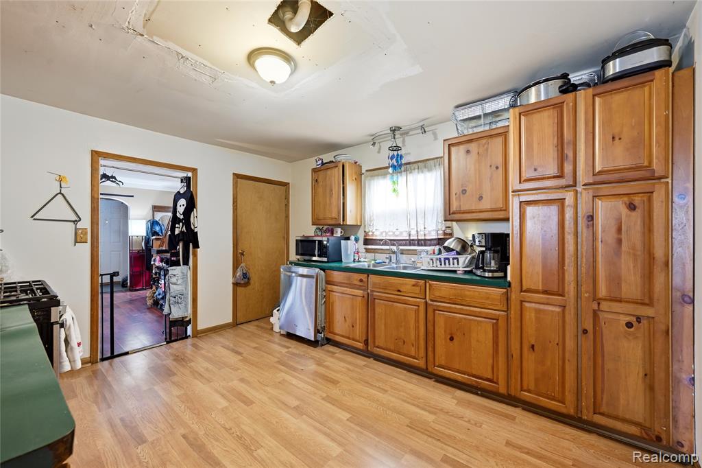 29145 Avondale Street, Inkster, MI 48141 — Photo 4