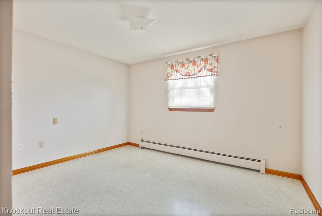 1105 S Mueller Road, Saginaw, MI 48601 — Photo 31