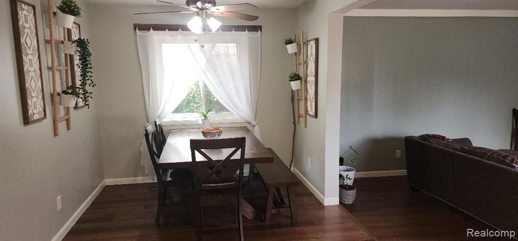 210 N PRINCESS Drive W, Canton, MI 48188 — Photo 20