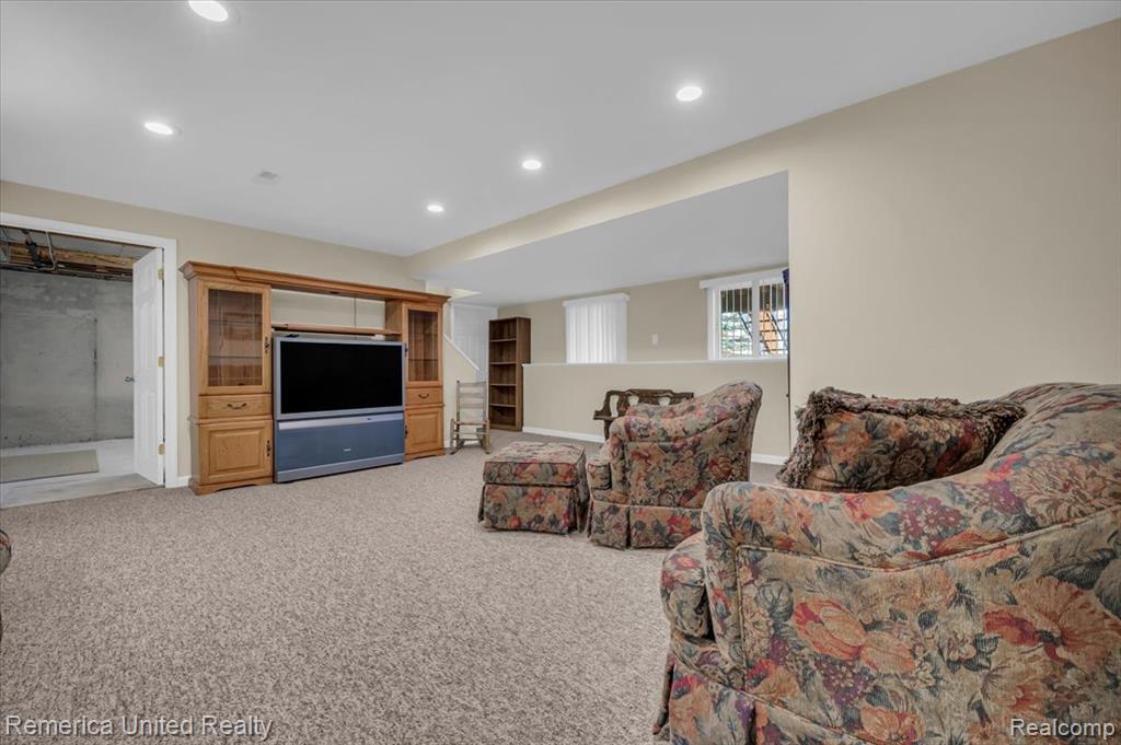 13303 Spruce Court, Linden, MI 48451 — Photo 31