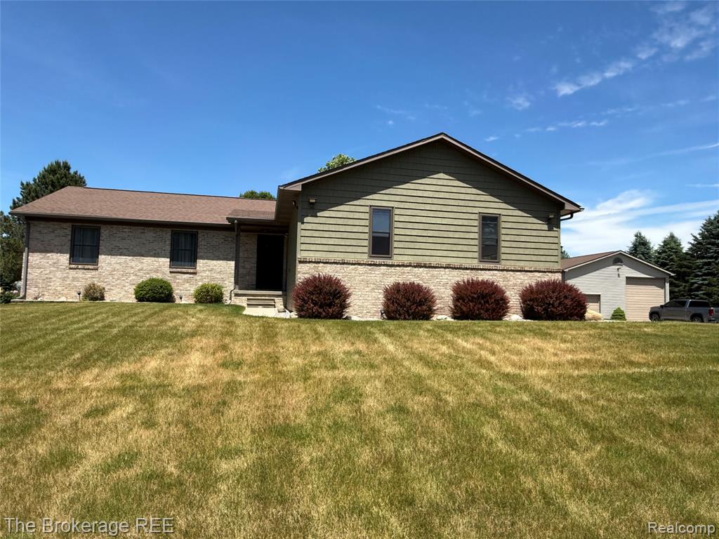 5484 Columbiaville Road, Columbiaville, MI 48421 — Photo 13