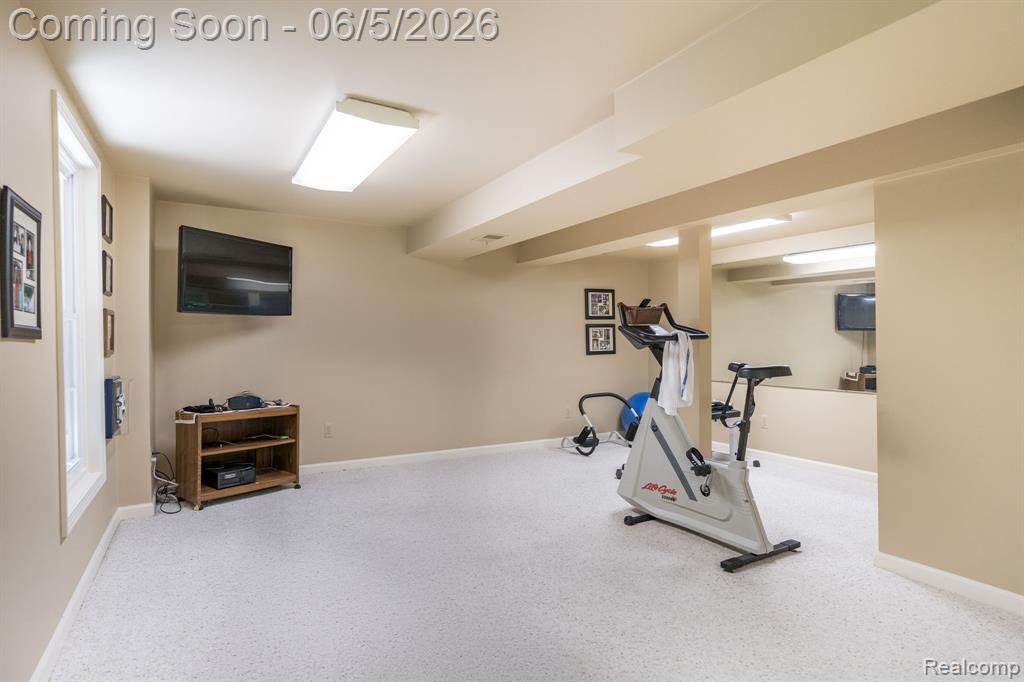 44828 Roundview Drive, Novi, MI — Photo 25