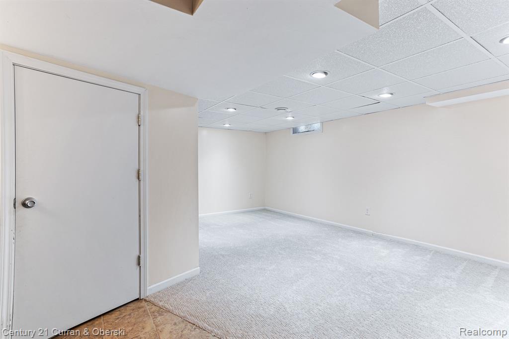 42645 Savoy Court, Northville, MI 48167 — Photo 15