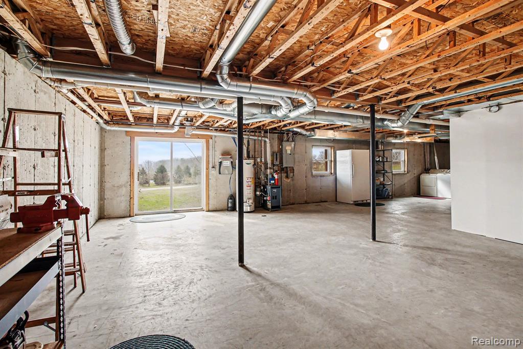 8806 Bergin Road, Howell, MI 48843 — Photo 24