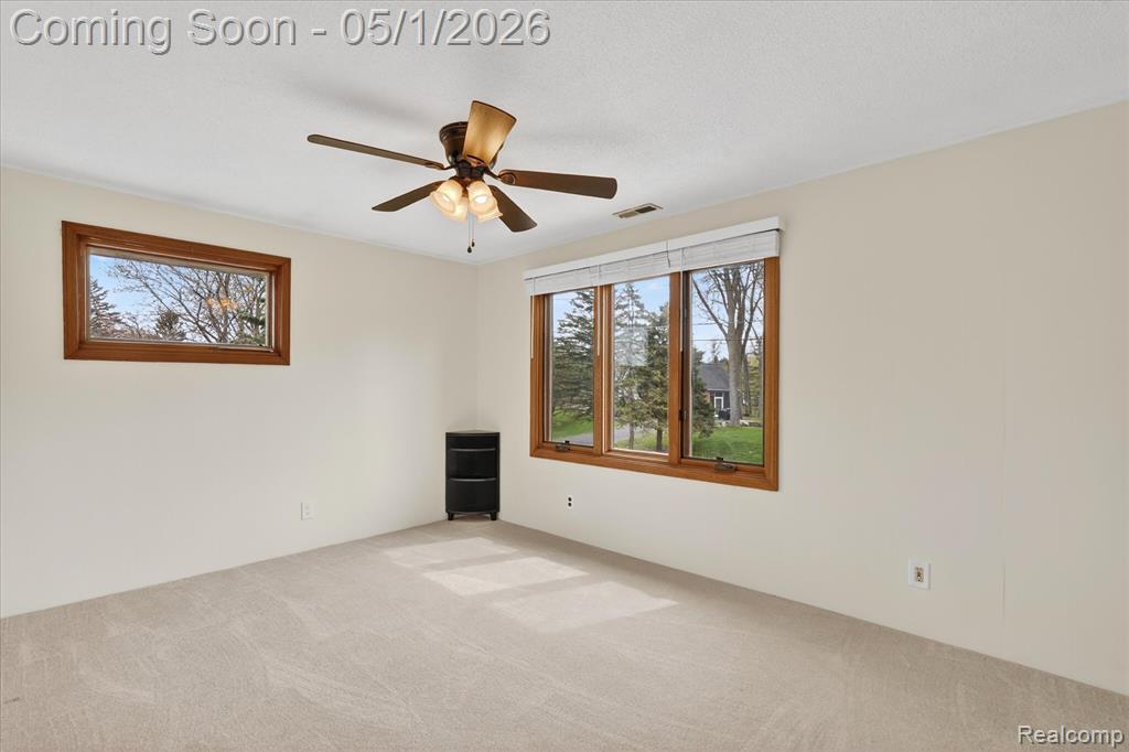 7117 Capri Drive, White Lake, MI 48383 — Photo 20