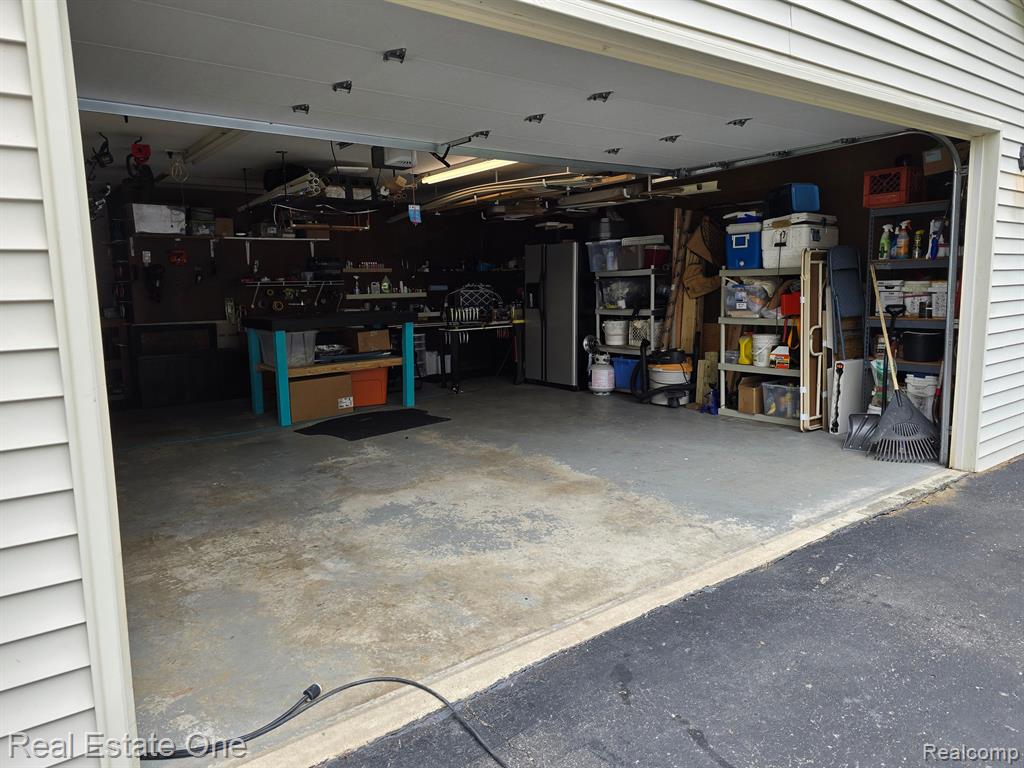 5341 WRIGHT Drive, Troy, MI 48098 — Photo 31